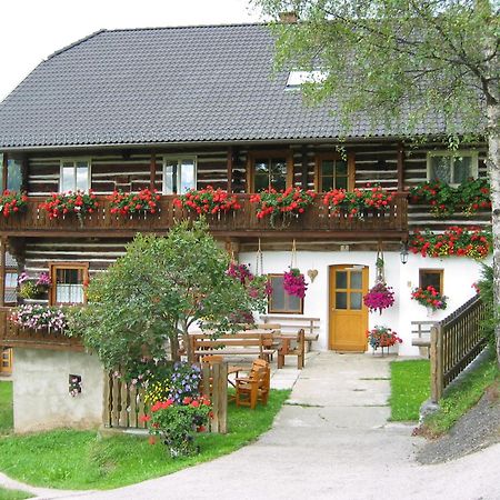 Ferienwohnungen Am Pietschacherhof Hochrindl Exteriör bild