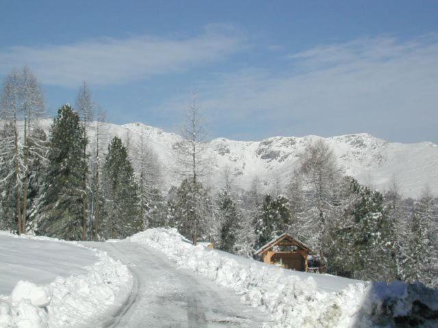 Ferienwohnungen Am Pietschacherhof Hochrindl Exteriör bild